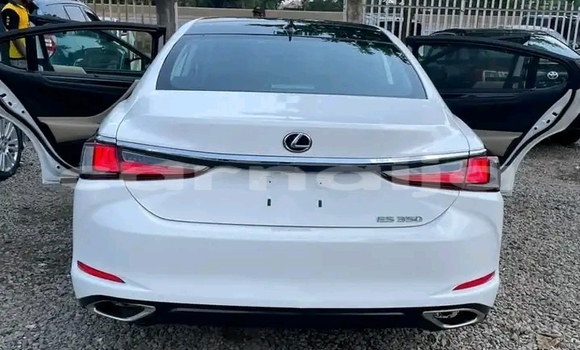 Acheter Occasion Voiture Lexus ES Blanc à Lagos, État de Lagos Acheter Occasion Voiture Lexus ES Blanc à Lagos, État de Lagos