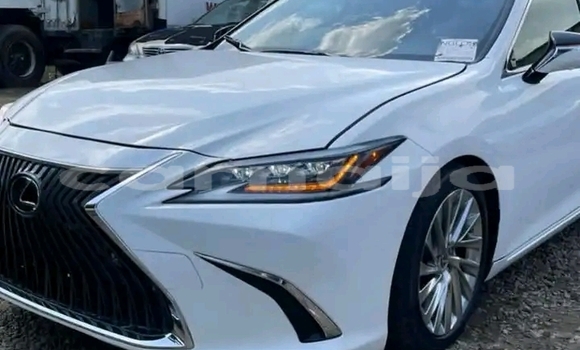 Acheter Occasion Voiture Lexus ES Blanc à Lagos, État de Lagos Acheter Occasion Voiture Lexus ES Blanc à Lagos, État de Lagos