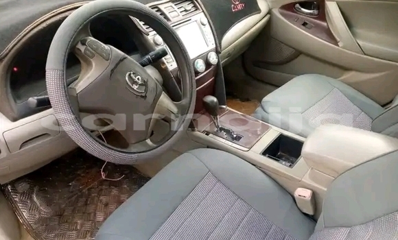 Acheter Occasion Voiture Toyota Camry Noir à Ibadan, État d'Oyo Acheter Occasion Voiture Toyota Camry Noir à Ibadan, État d'Oyo