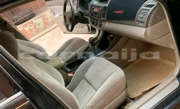 Acheter Occasion Voiture Toyota Camry Noir à Ibadan, État d'Oyo Acheter Occasion Voiture Toyota Camry Noir à Ibadan, État d'Oyo