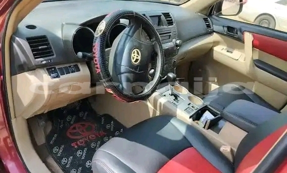 Acheter Occasion Voiture Toyota Highlander Rouge à Lagos, État de Lagos Acheter Occasion Voiture Toyota Highlander Rouge à Lagos, État de Lagos