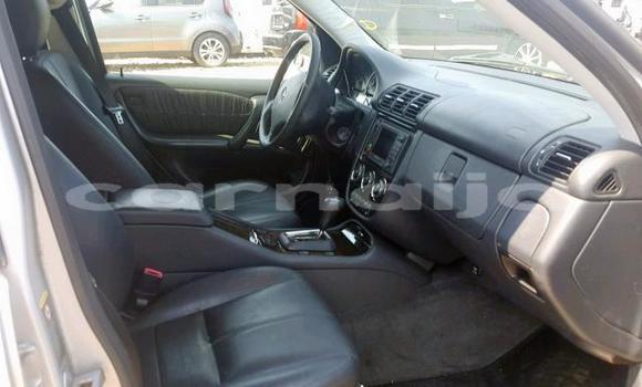 Acheter Neuf Voiture Mercedes-Benz ML–Class Autre à Lagos, État de Lagos Acheter Neuf Voiture Mercedes-Benz ML–Class Autre à Lagos, État de Lagos