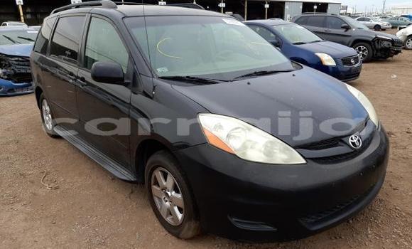 Buy New Toyota Sienna Other Car in Lagos in Lagos State Buy New Toyota Sienna Other Car in Lagos in Lagos State