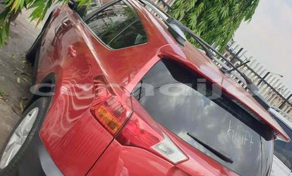 Acheter Occasion Voiture Toyota RAV4 Rouge à Abuja, État de Lagos Acheter Occasion Voiture Toyota RAV4 Rouge à Abuja, État de Lagos
