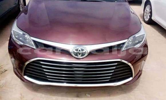 Acheter Occasion Voiture Toyota Avalon Rouge à Abuja, État de Lagos