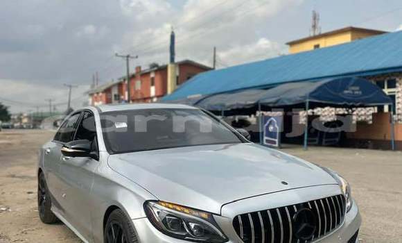 Acheter Occasion Voiture Mercedes-Benz 200 Autre à Abuja, État de Lagos Acheter Occasion Voiture Mercedes-Benz 200 Autre à Abuja, État de Lagos