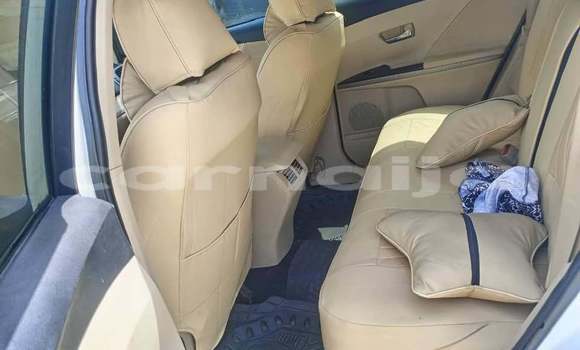 Acheter Occasion Voiture Toyota Venza Blanc à Abuja, État de Lagos Acheter Occasion Voiture Toyota Venza Blanc à Abuja, État de Lagos
