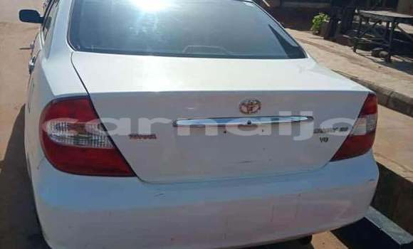 Acheter Occasion Voiture Toyota Camry Blanc à Abuja, État de Lagos Acheter Occasion Voiture Toyota Camry Blanc à Abuja, État de Lagos