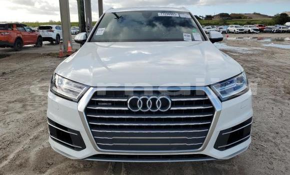 Buy New Audi Q7 White Car in Lagos in Lagos State