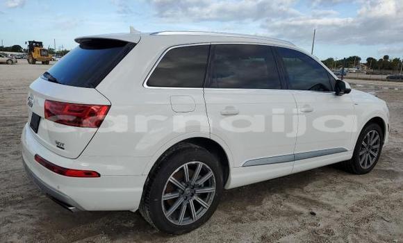 Acheter Neuf Voiture Audi Q7 Blanc à Lagos, État de Lagos Acheter Neuf Voiture Audi Q7 Blanc à Lagos, État de Lagos