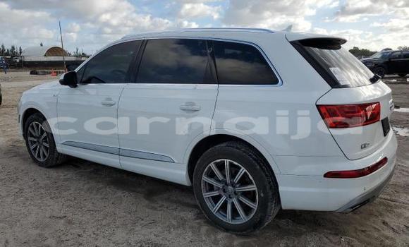 Acheter Neuf Voiture Audi Q7 Blanc à Lagos, État de Lagos Acheter Neuf Voiture Audi Q7 Blanc à Lagos, État de Lagos