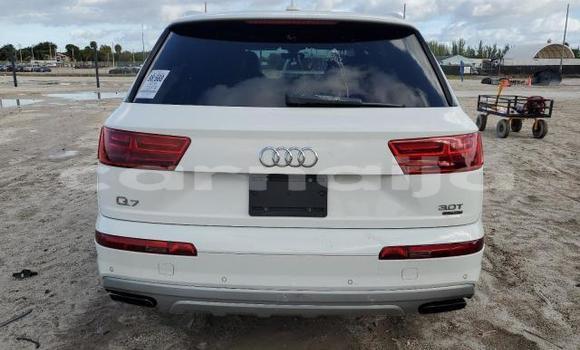 Acheter Neuf Voiture Audi Q7 Blanc à Lagos, État de Lagos Acheter Neuf Voiture Audi Q7 Blanc à Lagos, État de Lagos