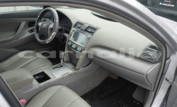 Acheter Occasion Voiture Toyota Camry Blanc à Benin City, Edo Acheter Occasion Voiture Toyota Camry Blanc à Benin City, Edo
