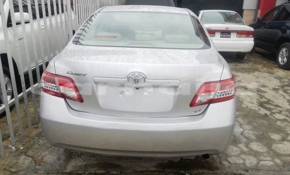 Acheter Occasion Voiture Toyota Camry Blanc à Ita–Ogbolu, État d'Ondo Acheter Occasion Voiture Toyota Camry Blanc à Ita–Ogbolu, État d'Ondo
