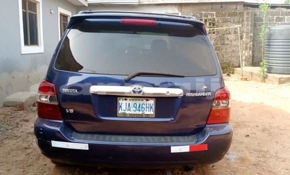 Buy Used Toyota Highlander Blue Car in Abuja in Lagos State Buy Used Toyota Highlander Blue Car in Abuja in Lagos State