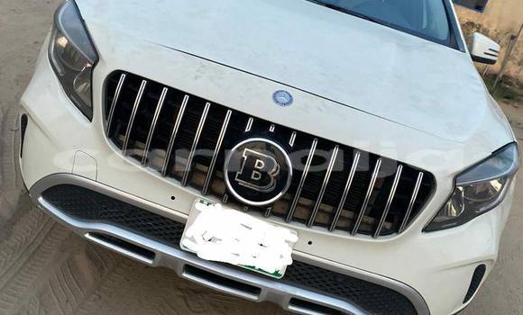 Acheter Occasion Voiture Mercedes-Benz CLA-klasse Blanc à Lagos, État de Lagos Acheter Occasion Voiture Mercedes-Benz CLA-klasse Blanc à Lagos, État de Lagos