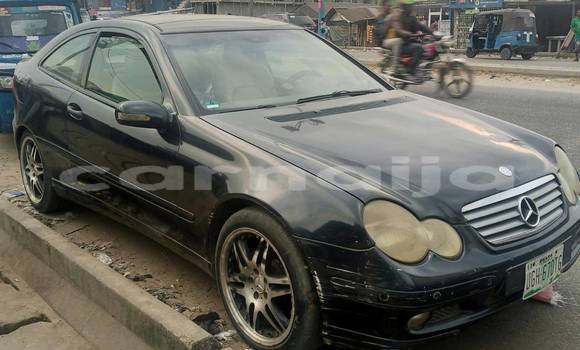 Acheter Occasion Voiture Mercedes-Benz C-Classe Noir à Abuja, État de Lagos