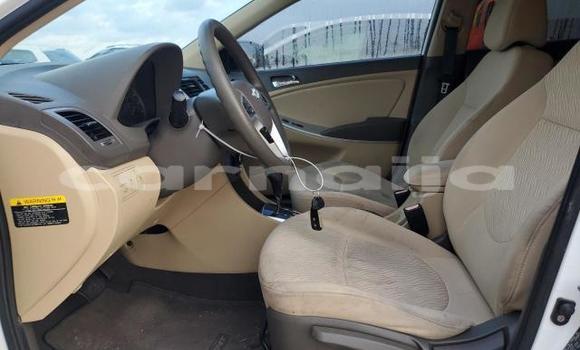Acheter Neuf Voiture Hyundai Accent Blanc à Lagos, État de Lagos Acheter Neuf Voiture Hyundai Accent Blanc à Lagos, État de Lagos