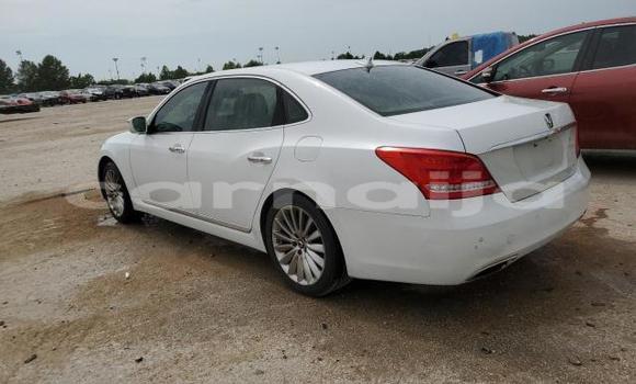 Acheter Neuf Voiture Hyundai Equus Blanc à Lagos, État de Lagos Acheter Neuf Voiture Hyundai Equus Blanc à Lagos, État de Lagos