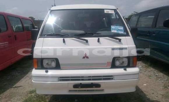 Buy New Mitsubishi L300 White Car in Badagry in Lagos State Buy New Mitsubishi L300 White Car in Badagry in Lagos State