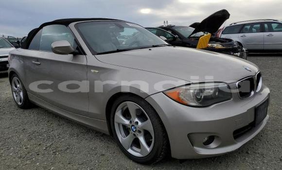 Acheter Neuf Voiture BMW 1-Series Beige à Badagry, État de Lagos Acheter Neuf Voiture BMW 1-Series Beige à Badagry, État de Lagos