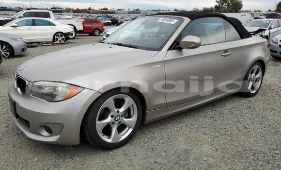 Acheter Neuf Voiture BMW 1-Series Beige à Badagry, État de Lagos Acheter Neuf Voiture BMW 1-Series Beige à Badagry, État de Lagos