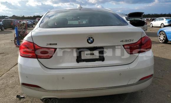 Acheter Neuf Voiture BMW 4-Series Blanc à Lagos, État de Lagos Acheter Neuf Voiture BMW 4-Series Blanc à Lagos, État de Lagos