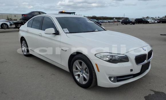 Acheter Neuf Voiture BMW 5–Series Blanc à Lagos, État de Lagos Acheter Neuf Voiture BMW 5–Series Blanc à Lagos, État de Lagos