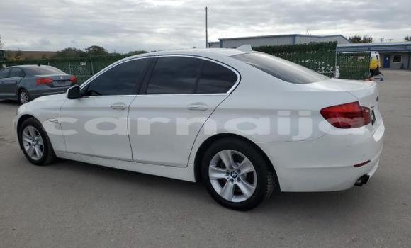 Acheter Neuf Voiture BMW 5–Series Blanc à Lagos, État de Lagos Acheter Neuf Voiture BMW 5–Series Blanc à Lagos, État de Lagos