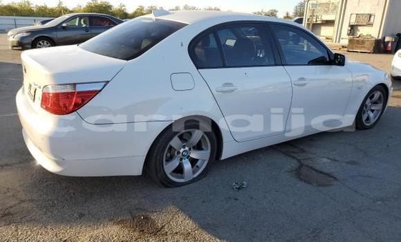 Acheter Neuf Voiture BMW 5–Series Blanc à Badagry, État de Lagos Acheter Neuf Voiture BMW 5–Series Blanc à Badagry, État de Lagos