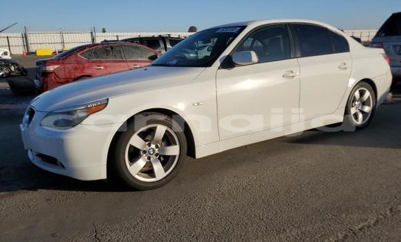 Acheter Neuf Voiture BMW 5–Series Blanc à Badagry, État de Lagos Acheter Neuf Voiture BMW 5–Series Blanc à Badagry, État de Lagos