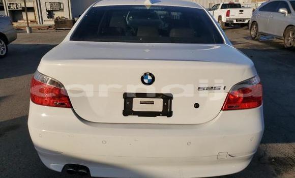 Acheter Neuf Voiture BMW 5–Series Blanc à Badagry, État de Lagos Acheter Neuf Voiture BMW 5–Series Blanc à Badagry, État de Lagos