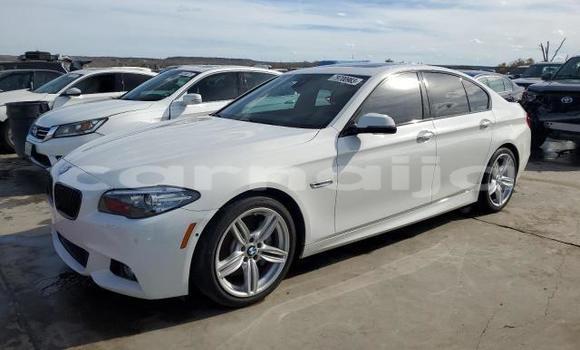 Acheter Neuf Voiture BMW 5–Series Blanc à Lagos, État de Lagos Acheter Neuf Voiture BMW 5–Series Blanc à Lagos, État de Lagos