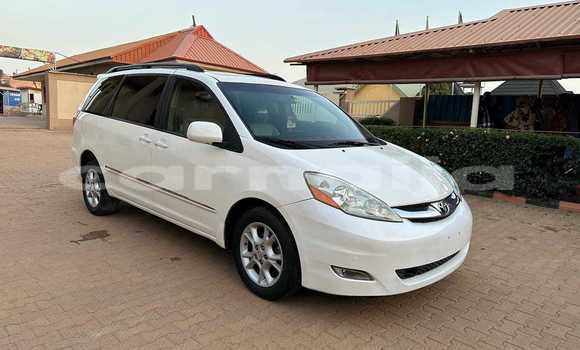 Acheter Occasion Voiture Toyota Sienna Blanc à Abuja, État de Lagos Acheter Occasion Voiture Toyota Sienna Blanc à Abuja, État de Lagos