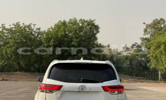 Acheter Occasion Voiture Toyota Highlander Blanc à Abuja, État de Lagos Acheter Occasion Voiture Toyota Highlander Blanc à Abuja, État de Lagos