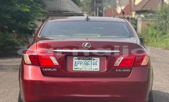 Buy Used Lexus ES 300 White Car in Lagos in Lagos State