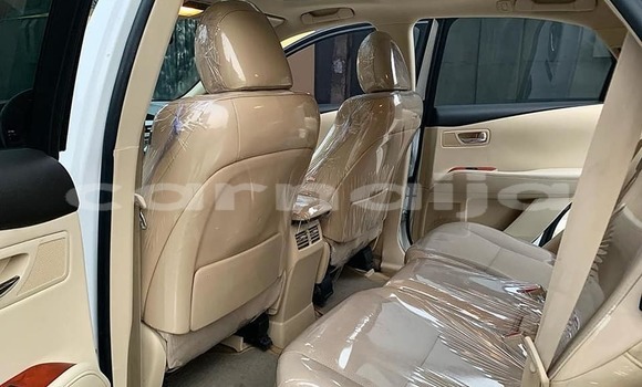 Acheter Occasion Voiture Lexus RX 300 Blanc à Lagos, État de Lagos Acheter Occasion Voiture Lexus RX 300 Blanc à Lagos, État de Lagos