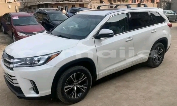 Acheter Occasion Voiture Toyota Highlander Blanc à Abuja, État de Lagos Acheter Occasion Voiture Toyota Highlander Blanc à Abuja, État de Lagos