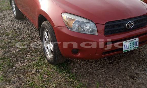 Acheter Occasion Voiture Toyota RAV4 Rouge à Abuja, État de Lagos Acheter Occasion Voiture Toyota RAV4 Rouge à Abuja, État de Lagos