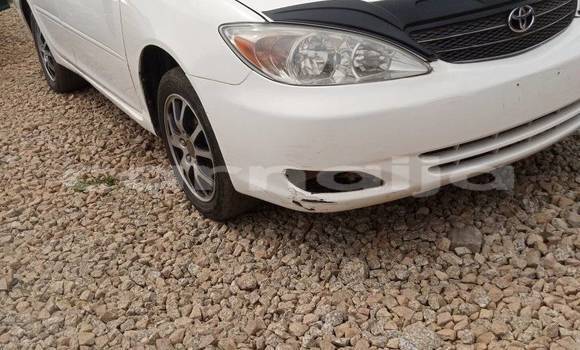 Acheter Occasion Voiture Toyota Camry Blanc à Abuja, État de Lagos Acheter Occasion Voiture Toyota Camry Blanc à Abuja, État de Lagos