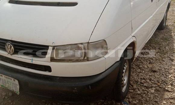 Buy Used Volkswagen Golf White Car in Abuja in Lagos State Buy Used Volkswagen Golf White Car in Abuja in Lagos State