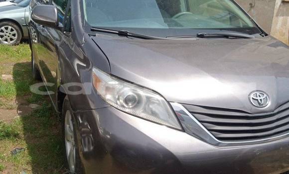 Acheter Occasion Voiture Toyota Sienna Autre à Abuja, État de Lagos Acheter Occasion Voiture Toyota Sienna Autre à Abuja, État de Lagos