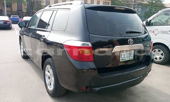 Acheter Occasion Voiture Toyota Highlander Noir à Lagos, État de Lagos Acheter Occasion Voiture Toyota Highlander Noir à Lagos, État de Lagos
