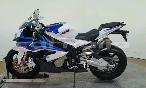 Acheter Import Moto Honda CBR 1000 RR Bleu à Daura, Katsina Acheter Import Moto Honda CBR 1000 RR Bleu à Daura, Katsina