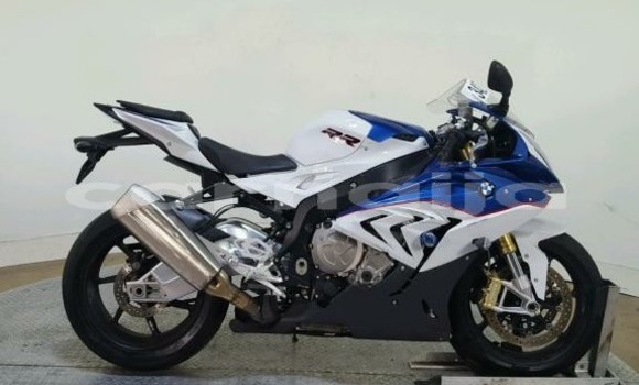 Acheter Import Moto Honda CBR 1000 RR Bleu à Daura, Katsina Acheter Import Moto Honda CBR 1000 RR Bleu à Daura, Katsina