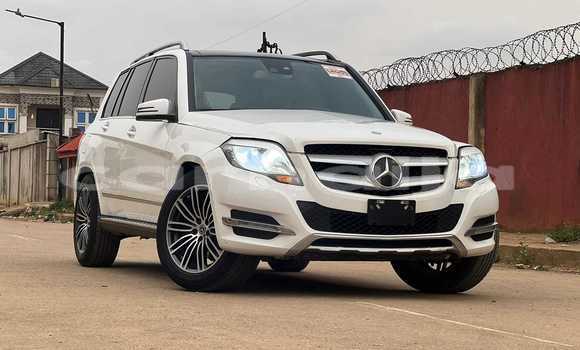 Buy Used Mercedes-Benz GLK–Class White Car in Abak in Akwa Ibom State Buy Used Mercedes-Benz GLK–Class White Car in Abak in Akwa Ibom State