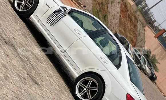 Buy Used Mercedes-Benz C–Class White Car in Abuja in Lagos State Buy Used Mercedes-Benz C–Class White Car in Abuja in Lagos State