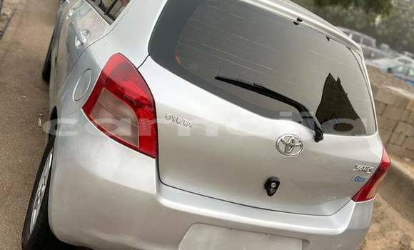Acheter Import Voiture Toyota Yaris Gris à Daura, Katsina Acheter Import Voiture Toyota Yaris Gris à Daura, Katsina
