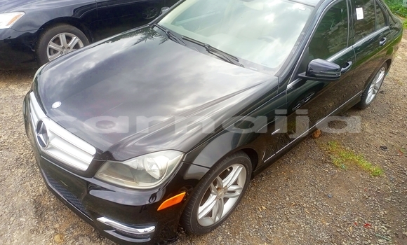 Acheter Import Voiture Mercedes-Benz 250 Noir à Port Harcourt, Rivers State Acheter Import Voiture Mercedes-Benz 250 Noir à Port Harcourt, Rivers State