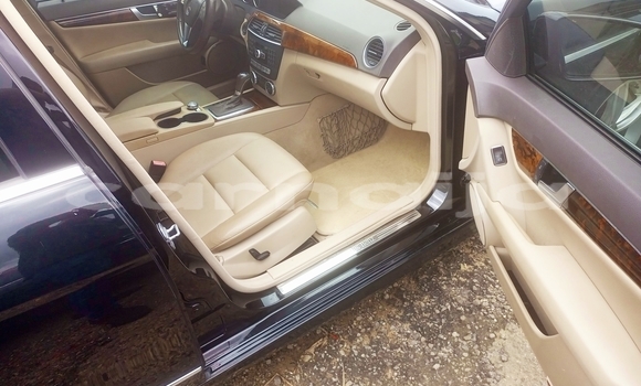 Acheter Import Voiture Mercedes-Benz 250 Noir à Port Harcourt, Rivers State Acheter Import Voiture Mercedes-Benz 250 Noir à Port Harcourt, Rivers State